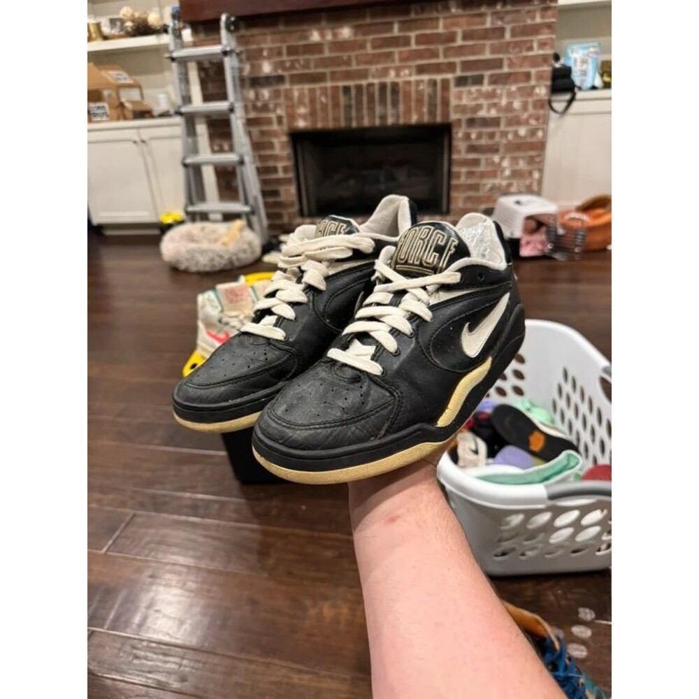 Rare 1991 Court Force low size 10